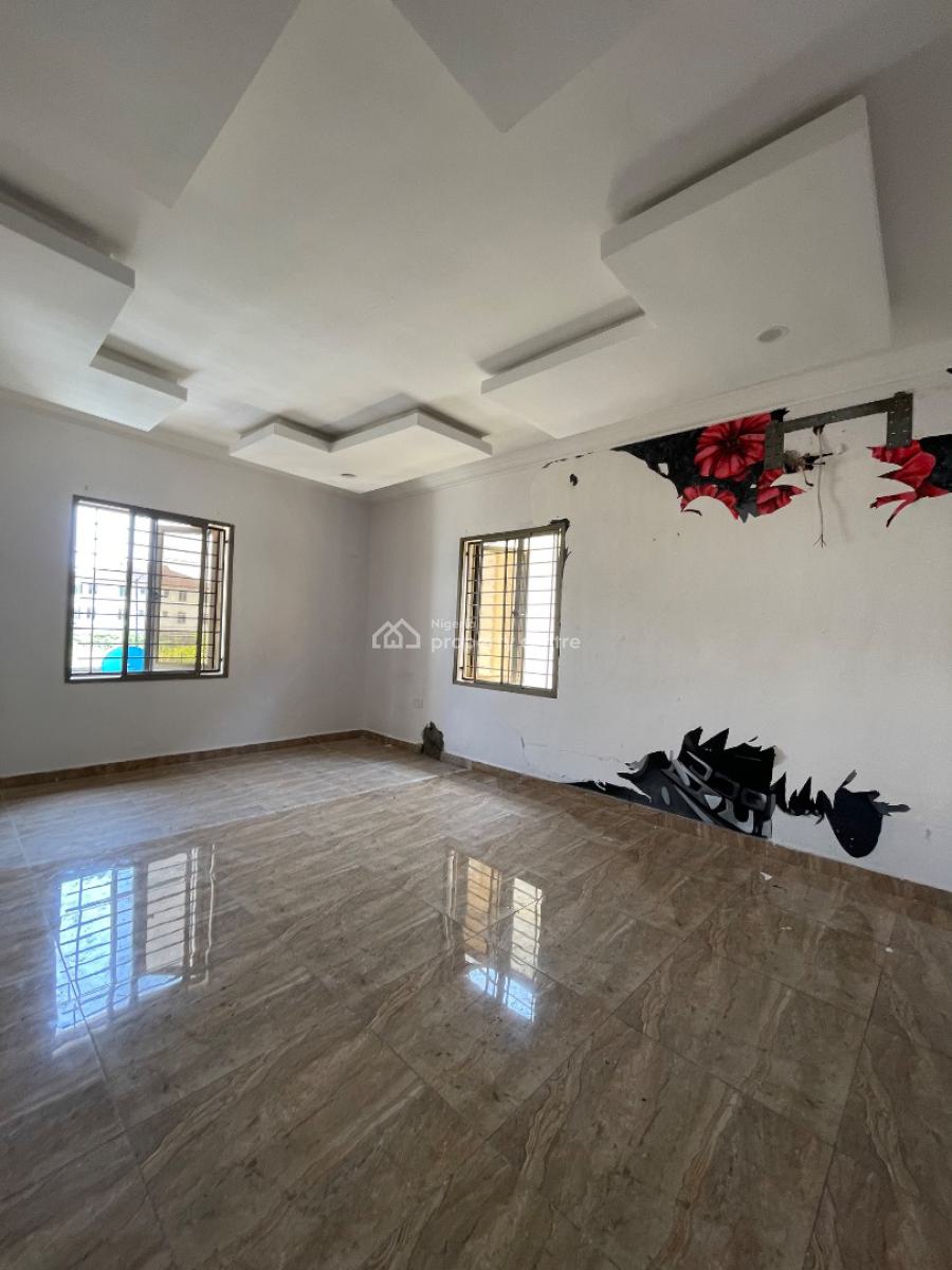 3 Bedroom Duplex Available Commercial Acceptable, Lekki Phase 1, Lekki, Lagos, Terraced Duplex for Rent