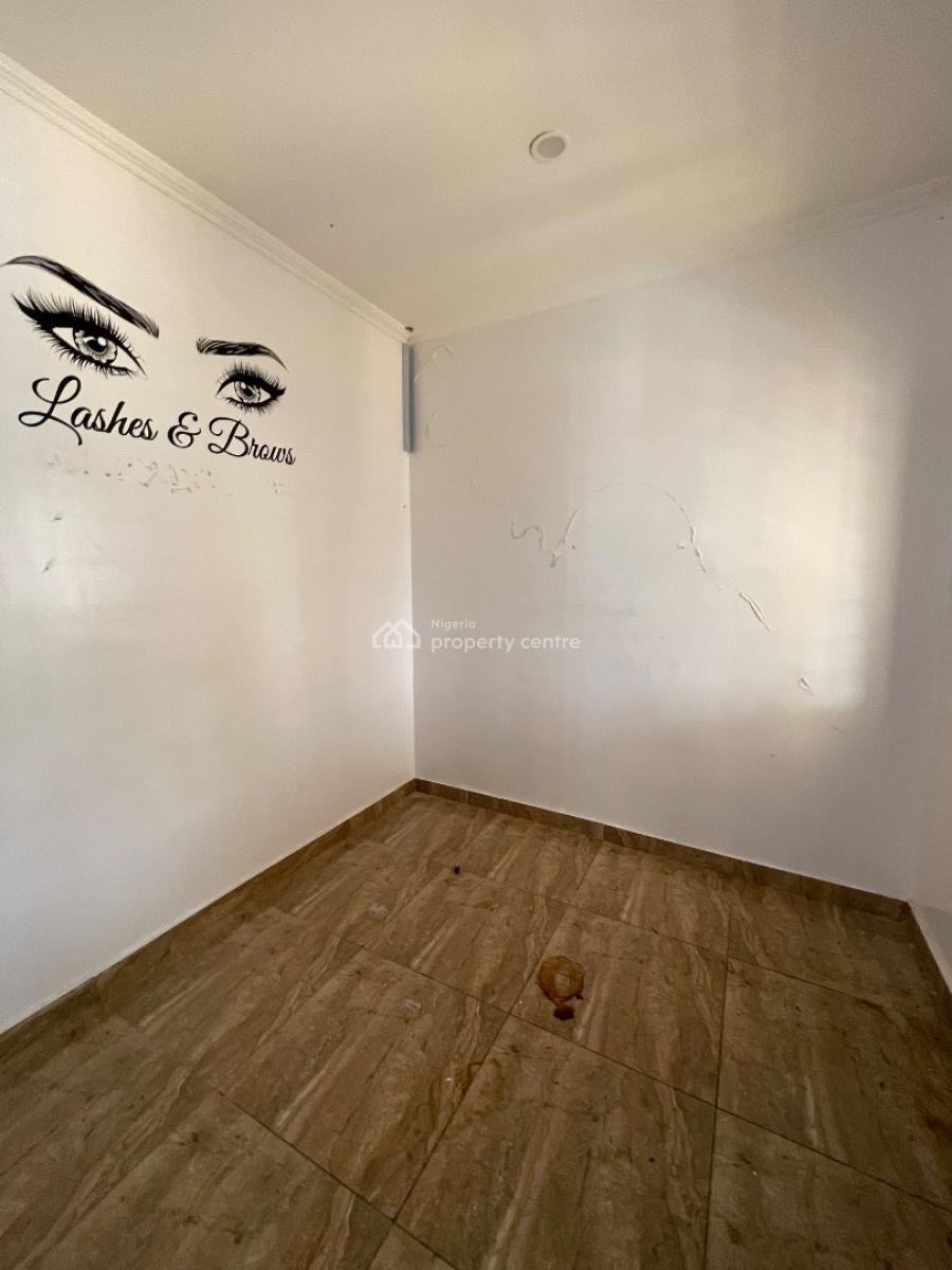 3 Bedroom Duplex Available Commercial Acceptable, Lekki Phase 1, Lekki, Lagos, Terraced Duplex for Rent
