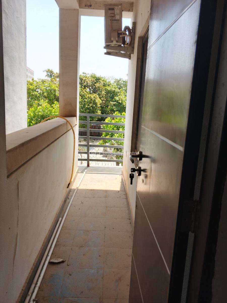 Partially Serviced with Acs 4 Bedroom Terrace Duplex with Bq., Jabi, Abuja, Terraced Duplex for Rent