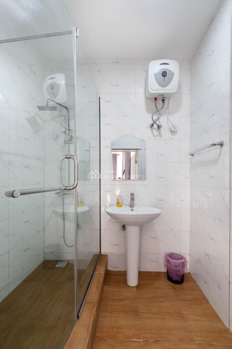 3 Bed + 3.5 Bath with Swimming Pool and Snooker Table with Gym, Oniru, Victoria Island (vi), Lagos, Flat / Apartment Short Let