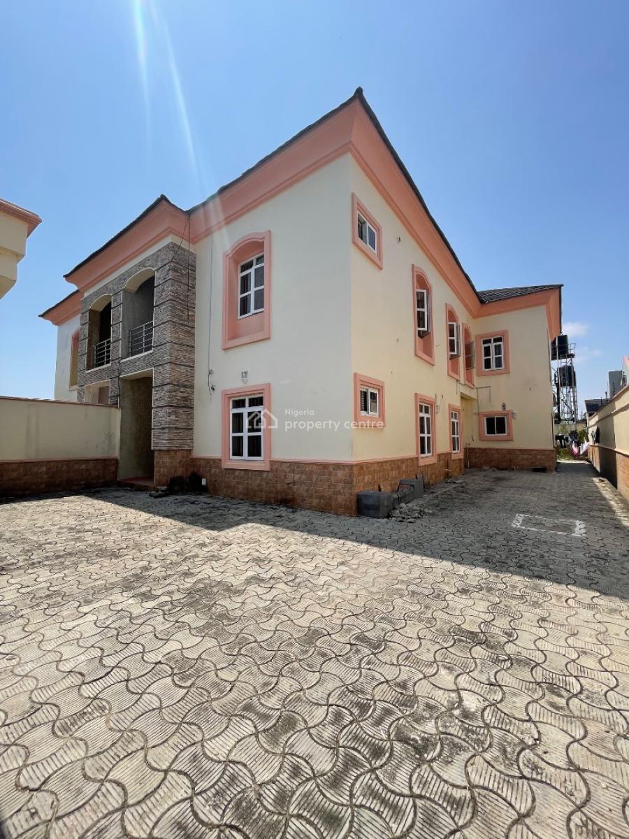 Mixed Use 4 Bedroom Terrace Duplex, Lekki Phase 1, Lekki, Lagos, Terraced Duplex for Rent