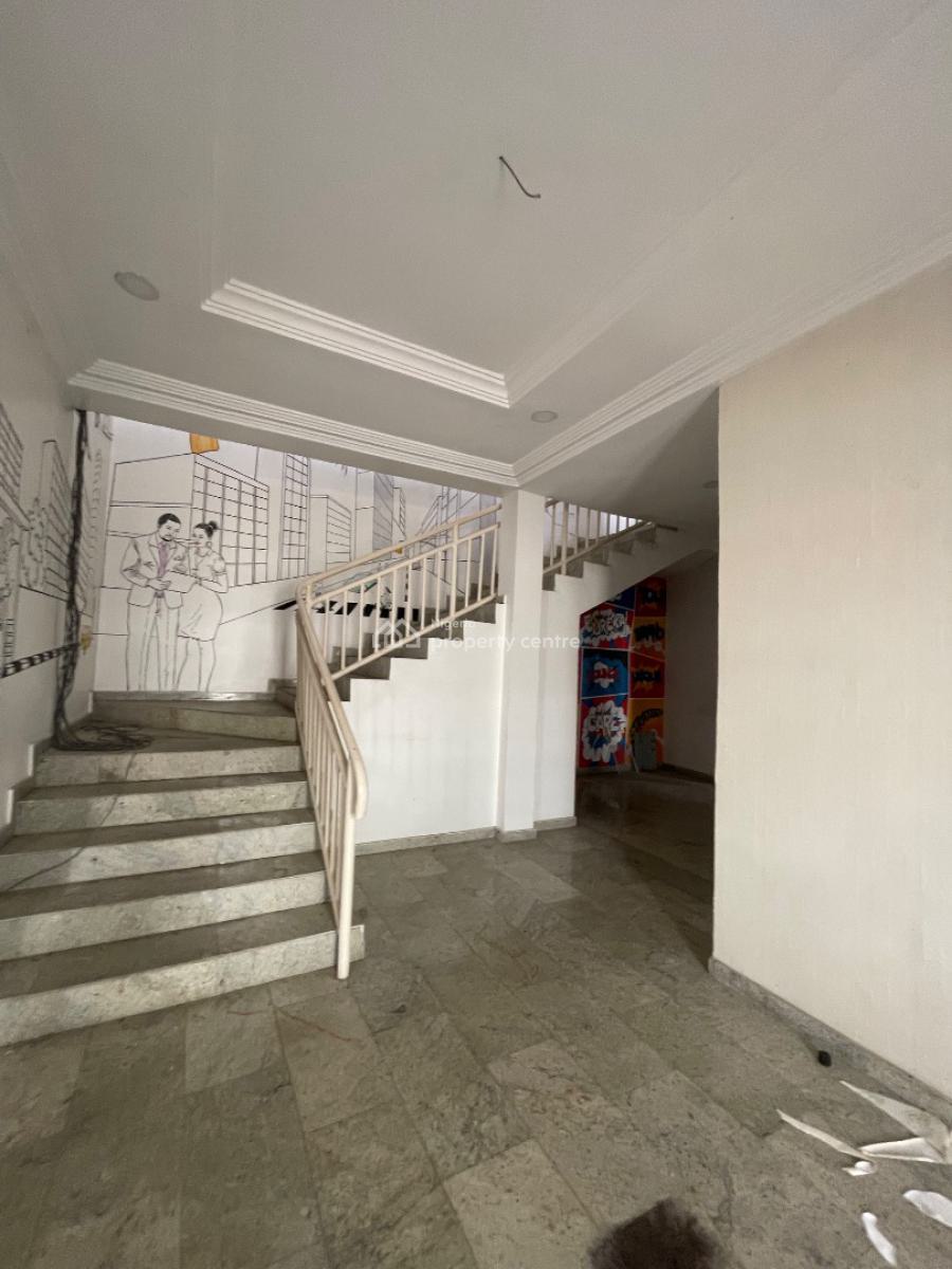 Mixed Use 4 Bedroom Terrace Duplex, Lekki Phase 1, Lekki, Lagos, Terraced Duplex for Rent