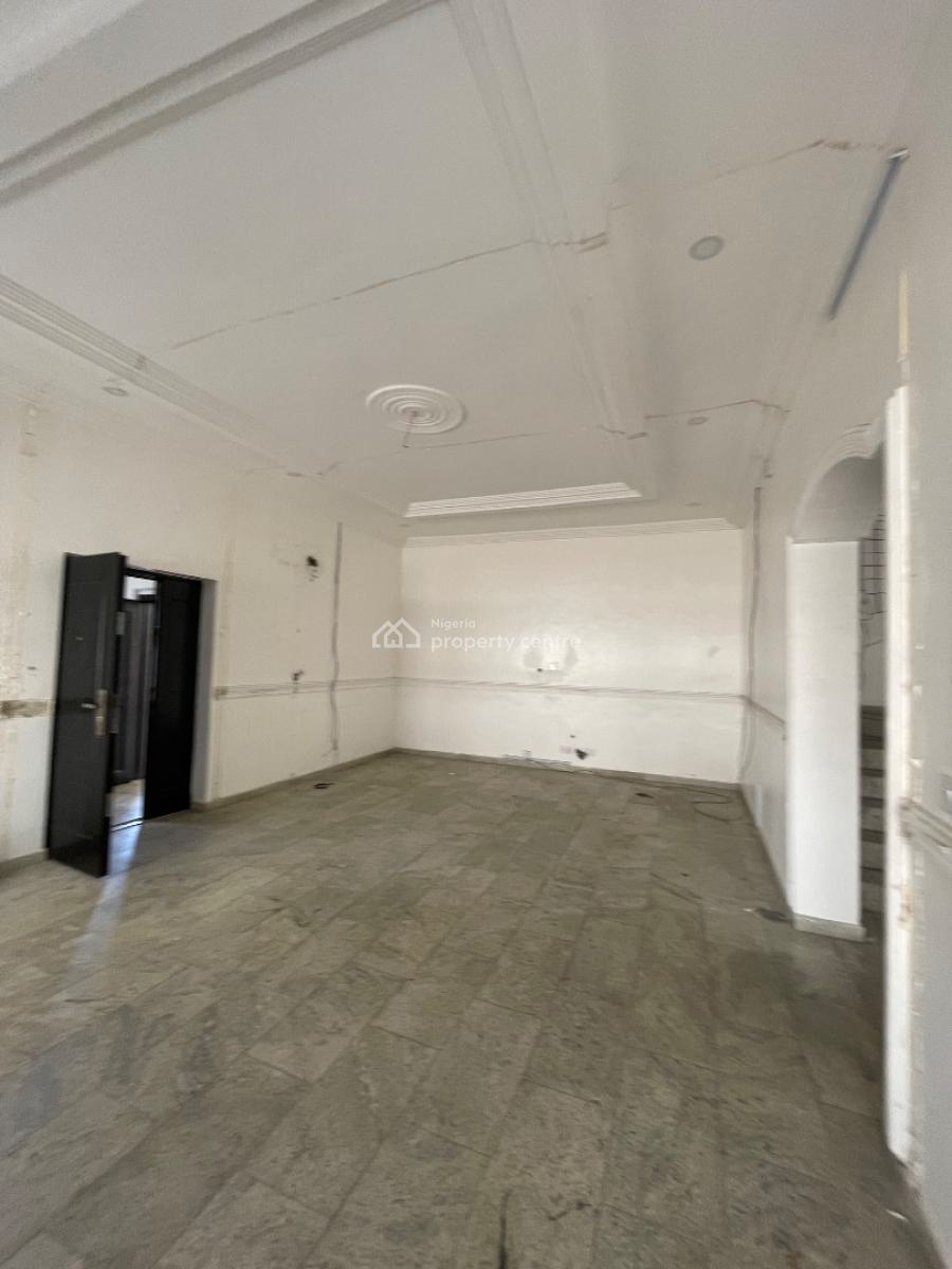 Mixed Use 4 Bedroom Terrace Duplex, Lekki Phase 1, Lekki, Lagos, Terraced Duplex for Rent