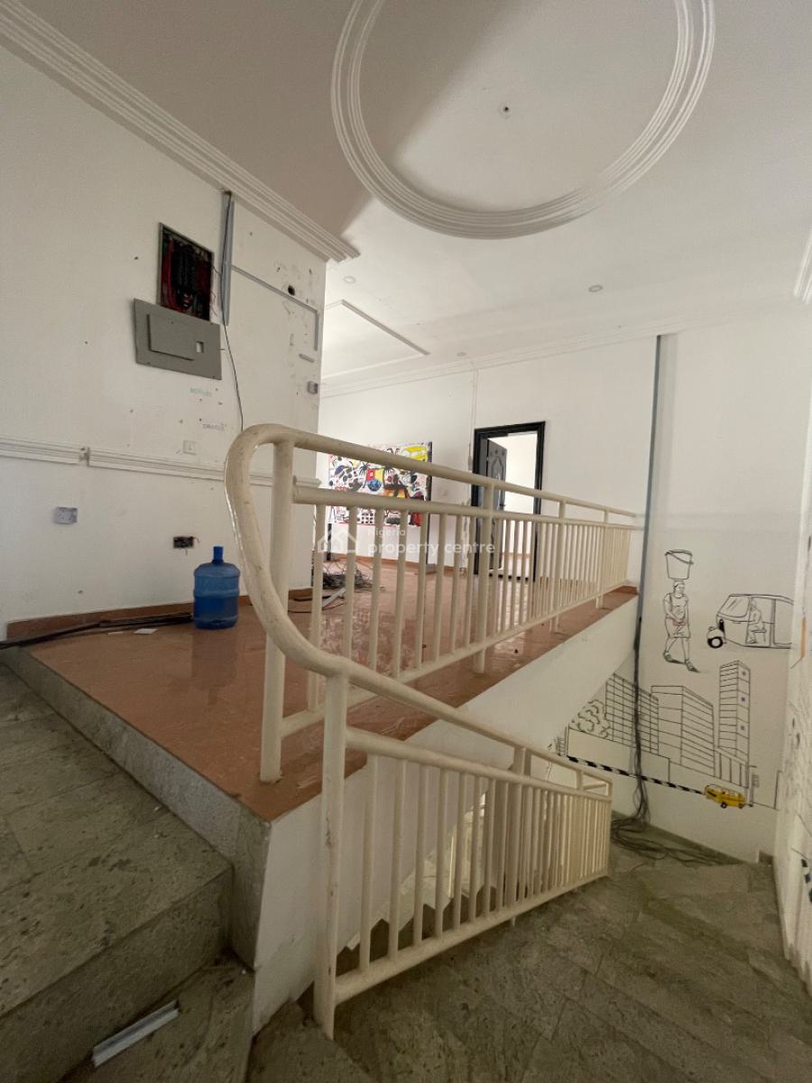 Mixed Use 4 Bedroom Terrace Duplex, Lekki Phase 1, Lekki, Lagos, Terraced Duplex for Rent
