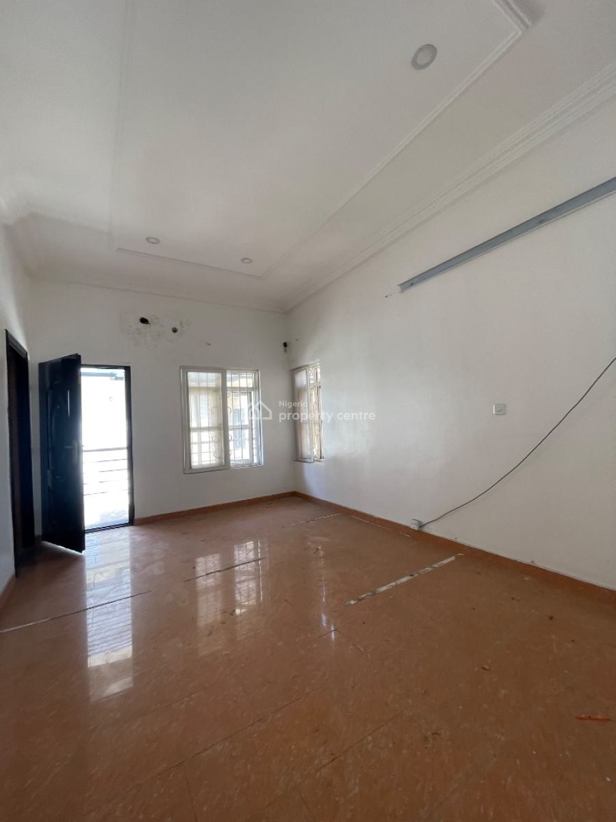 Mixed Use 4 Bedroom Terrace Duplex, Lekki Phase 1, Lekki, Lagos, Terraced Duplex for Rent