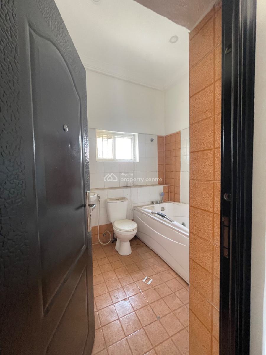 Mixed Use 4 Bedroom Terrace Duplex, Lekki Phase 1, Lekki, Lagos, Terraced Duplex for Rent