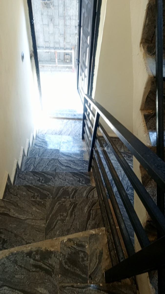 Luxury 3bedroom Flat at Atlantic View Estate, Igboefon, Alpha Beach Road, Atlantic View Estate, Igbo Efon, Lekki, Lagos, Flat / Apartment for Rent