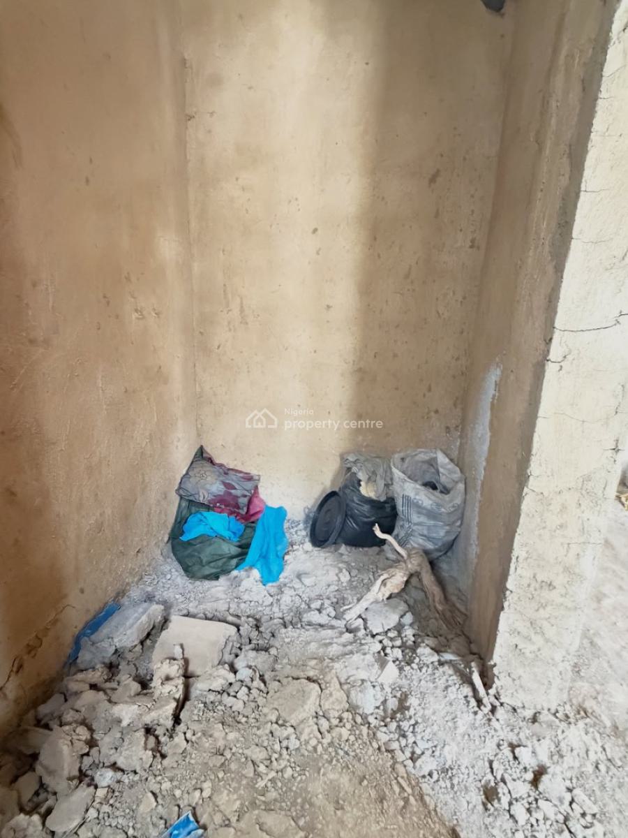 3 Beds  Apartment  Semi-finished, Kaura, Abuja, Flat / Apartment for Sale