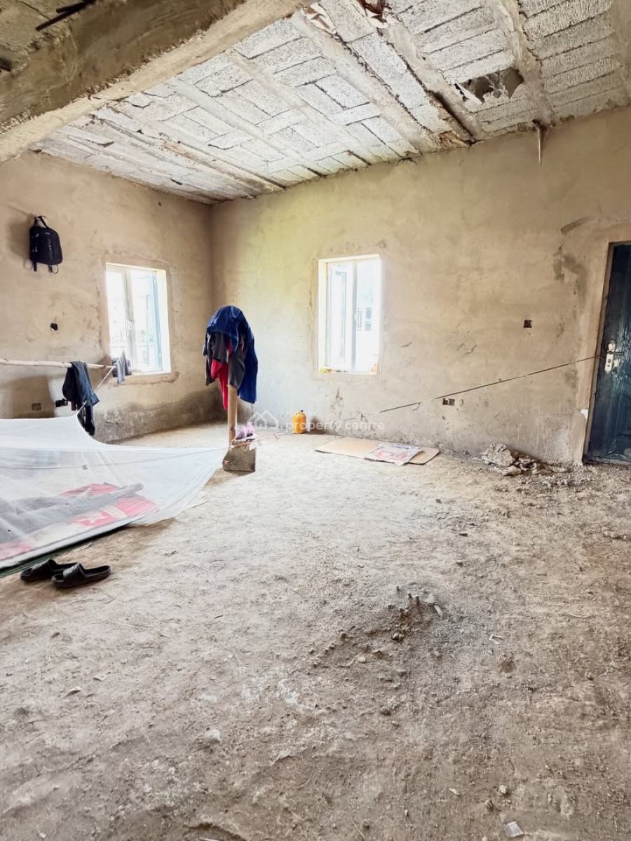 3 Beds  Apartment  Semi-finished, Kaura, Abuja, Flat / Apartment for Sale