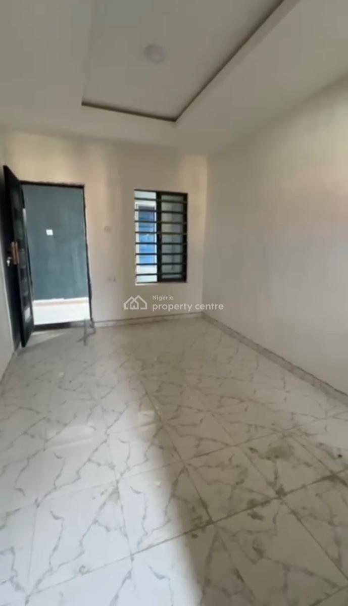 Newly Built Spacious Room Self Contain, Yaba, Lagos, Self Contain (single Rooms) for Rent