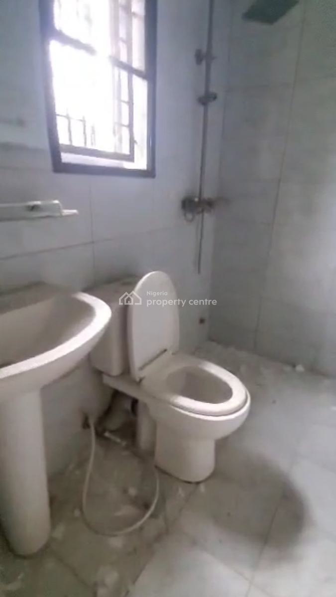 Luxury 3 Bedroom Flat Located on The Ground Floor, Durumi, Abuja, Flat / Apartment for Rent