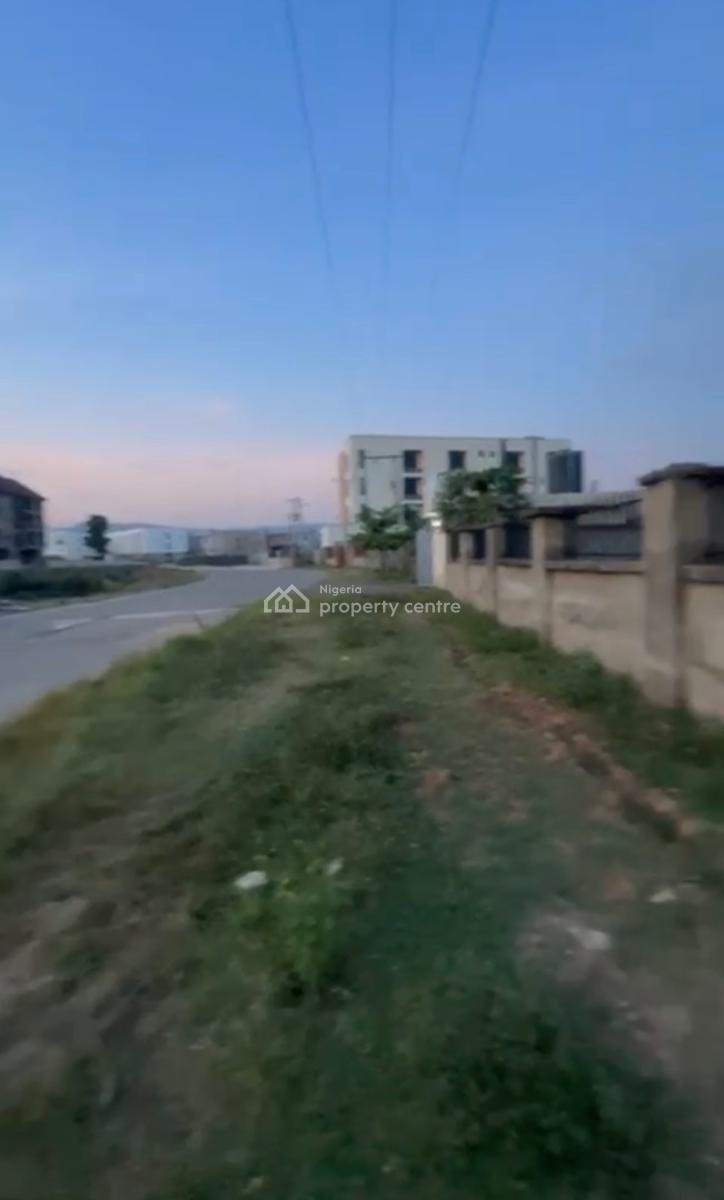 1,300sqm, Residential, C of O, Tarred Road, Gilmor, Jahi, Abuja, Commercial Land for Sale