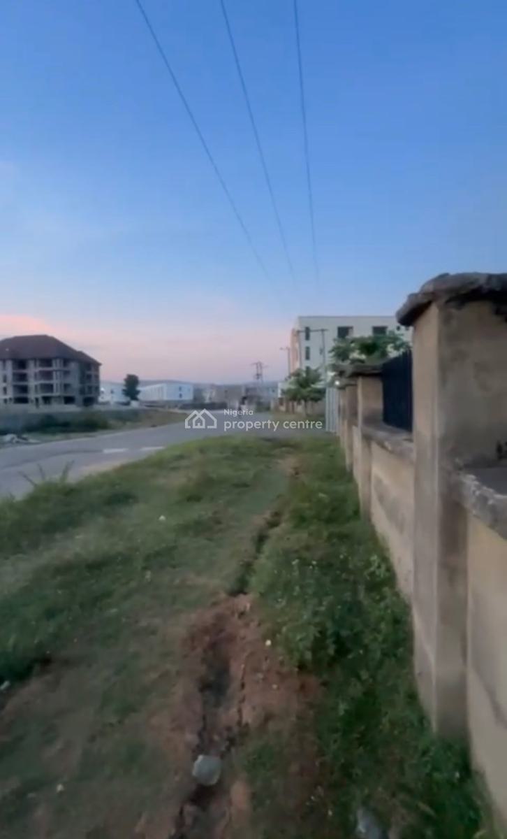 1,300sqm, Residential, C of O, Tarred Road, Gilmor, Jahi, Abuja, Commercial Land for Sale