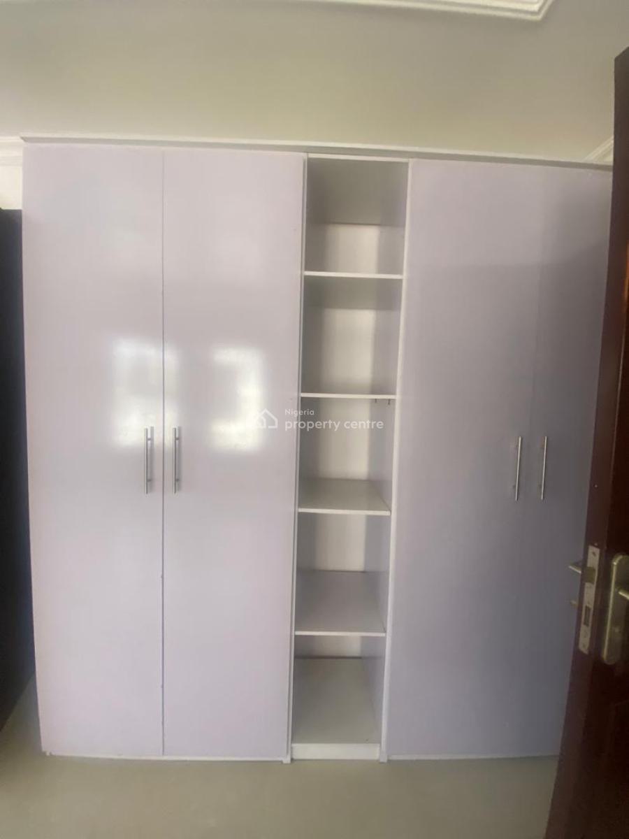2 Bedroom Flat, Off Admiralty Road, Lekki Phase 1, Lekki, Lagos, Flat / Apartment for Rent