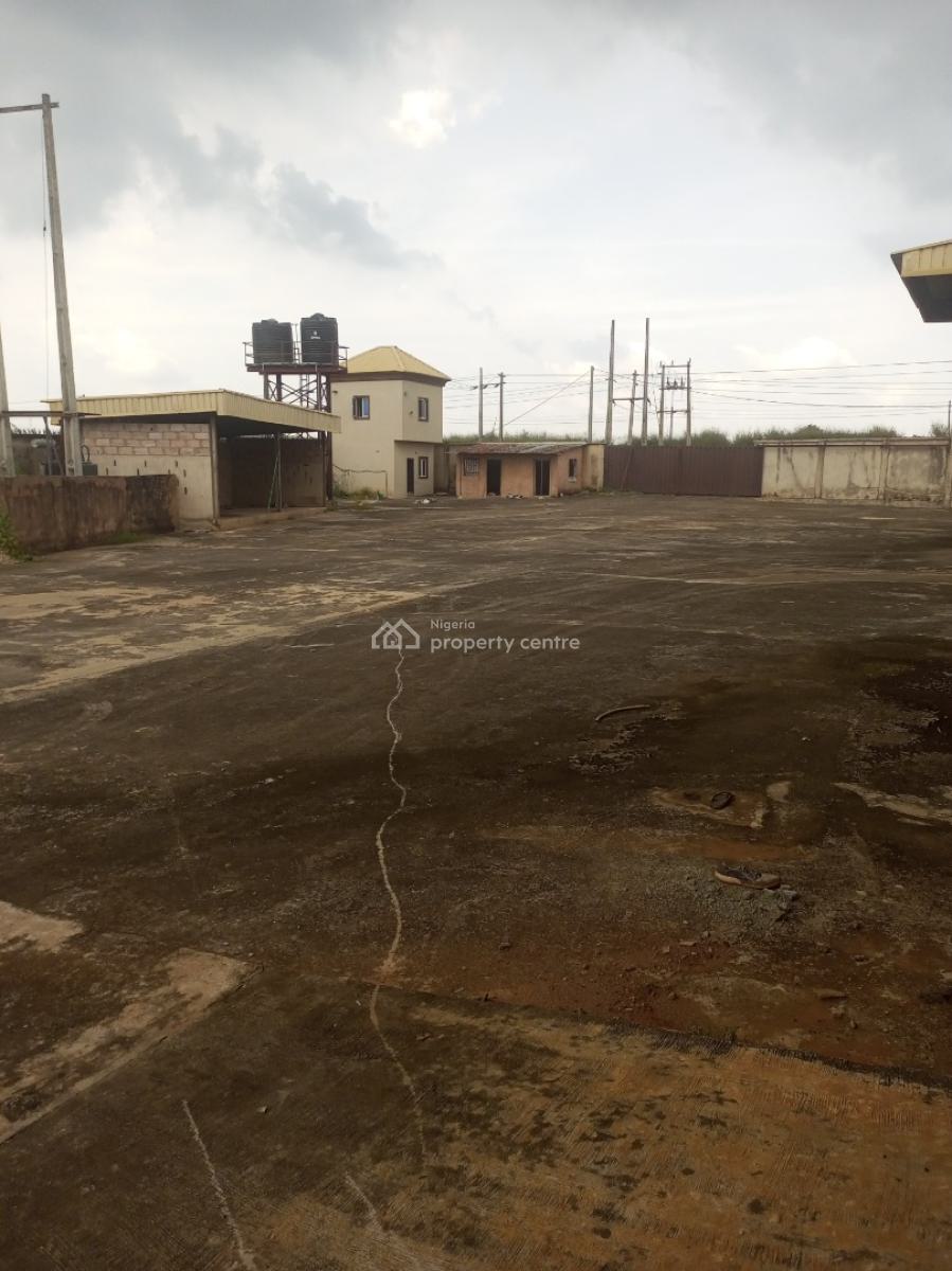 4,100 Square Meters Warehouse with Blocks of Flats, Interchange, Lagos Ibadan Expressway, Km 46, Ogun, Warehouse for Rent