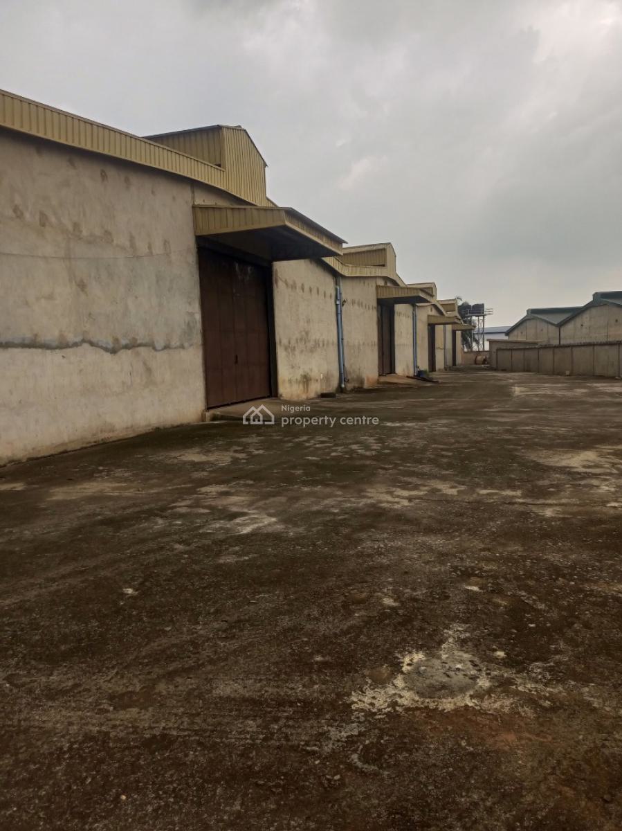 4,100 Square Meters Warehouse with Blocks of Flats, Interchange, Lagos Ibadan Expressway, Km 46, Ogun, Warehouse for Rent