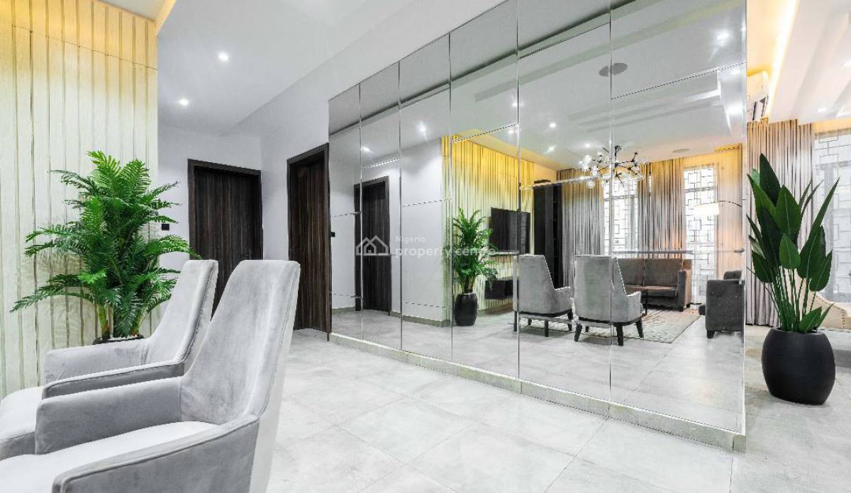 Luxury Furnished 3bedroom Apartment at Lekki Right, Lekki Phase 1 Lekki Right, Lekki Phase 1, Lekki, Lagos, House Short Let