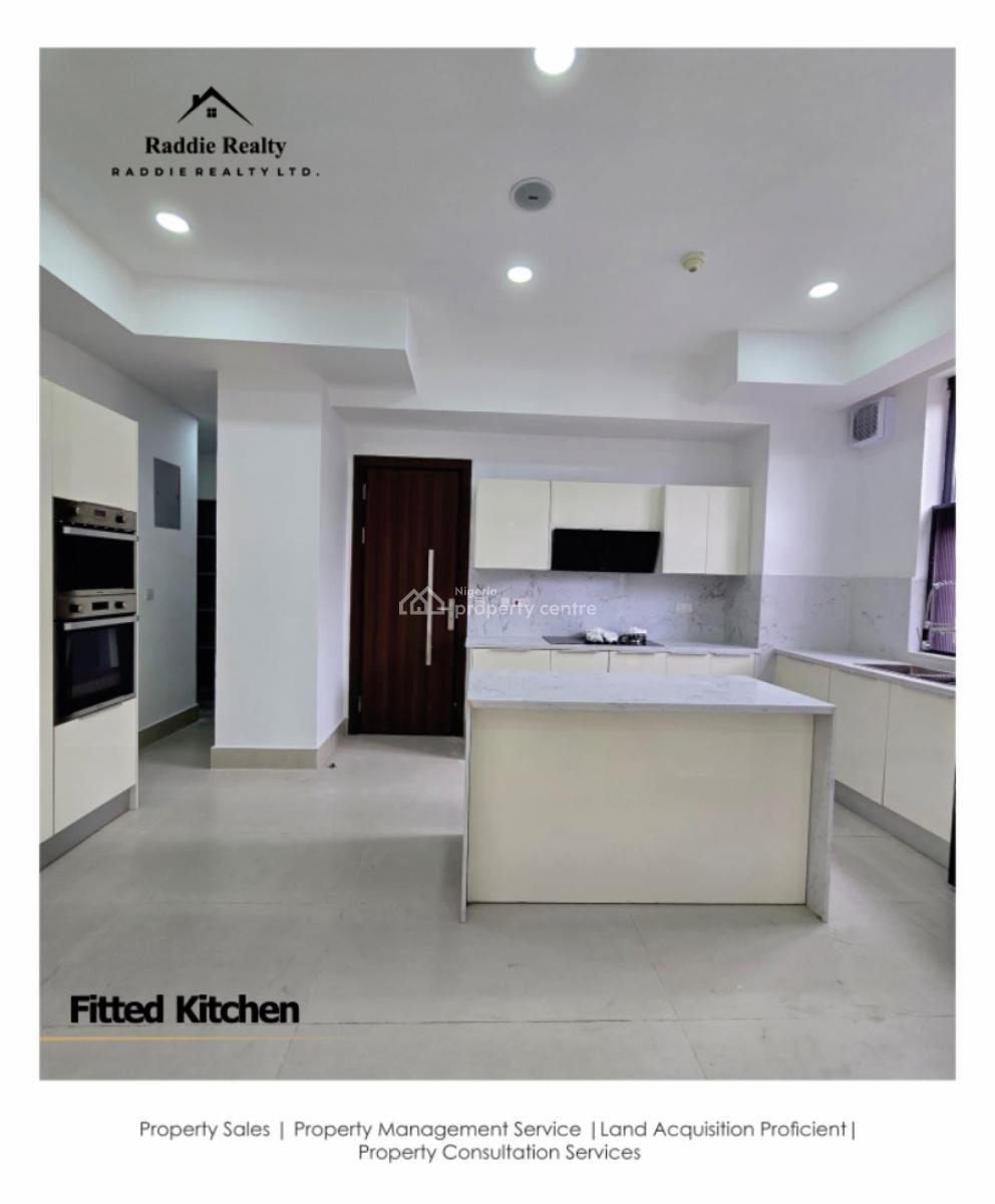 Luxurious 3 Bedroom Apartment, Lekki Phase 1, Lekki, Lagos, Flat / Apartment for Sale