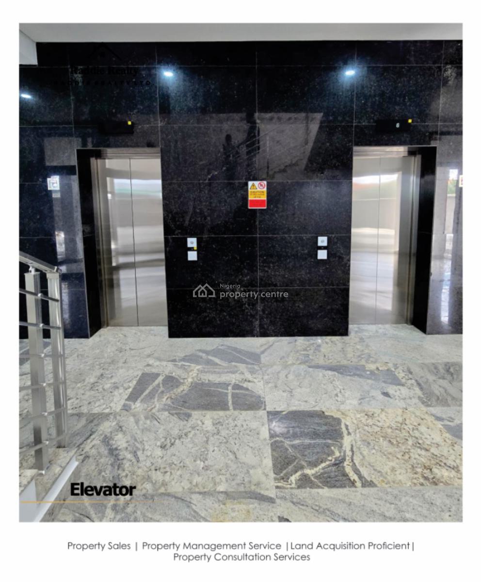 Luxurious 3 Bedroom Apartment, Lekki Phase 1, Lekki, Lagos, Flat / Apartment for Sale