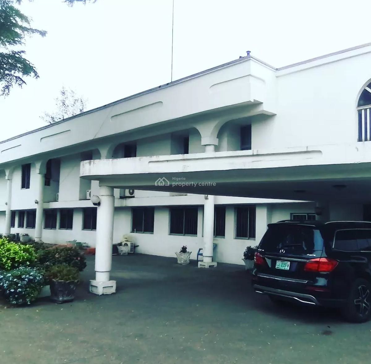 Mansion on Approx 2400sqm Land 4 Bedroom and 5 Living Room and 7bq, Parklane Road, Gra, Apapa, Lagos, Detached Duplex for Sale
