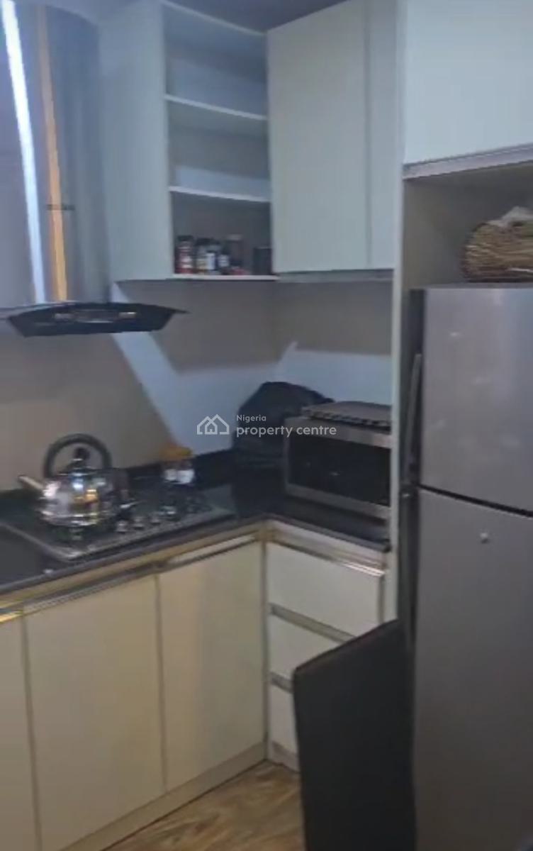 Mini Flat in an Estate in Ebute Metta East/adekunle Yaba., Ebute Meta East, Yaba, Lagos, Flat / Apartment for Sale