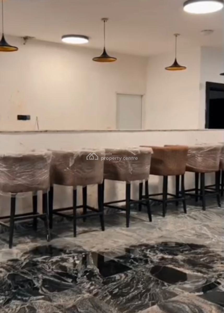 Luxurious 20rooms Hotel, Close to Vio, Mabushi, Abuja, Hotel / Guest House for Sale