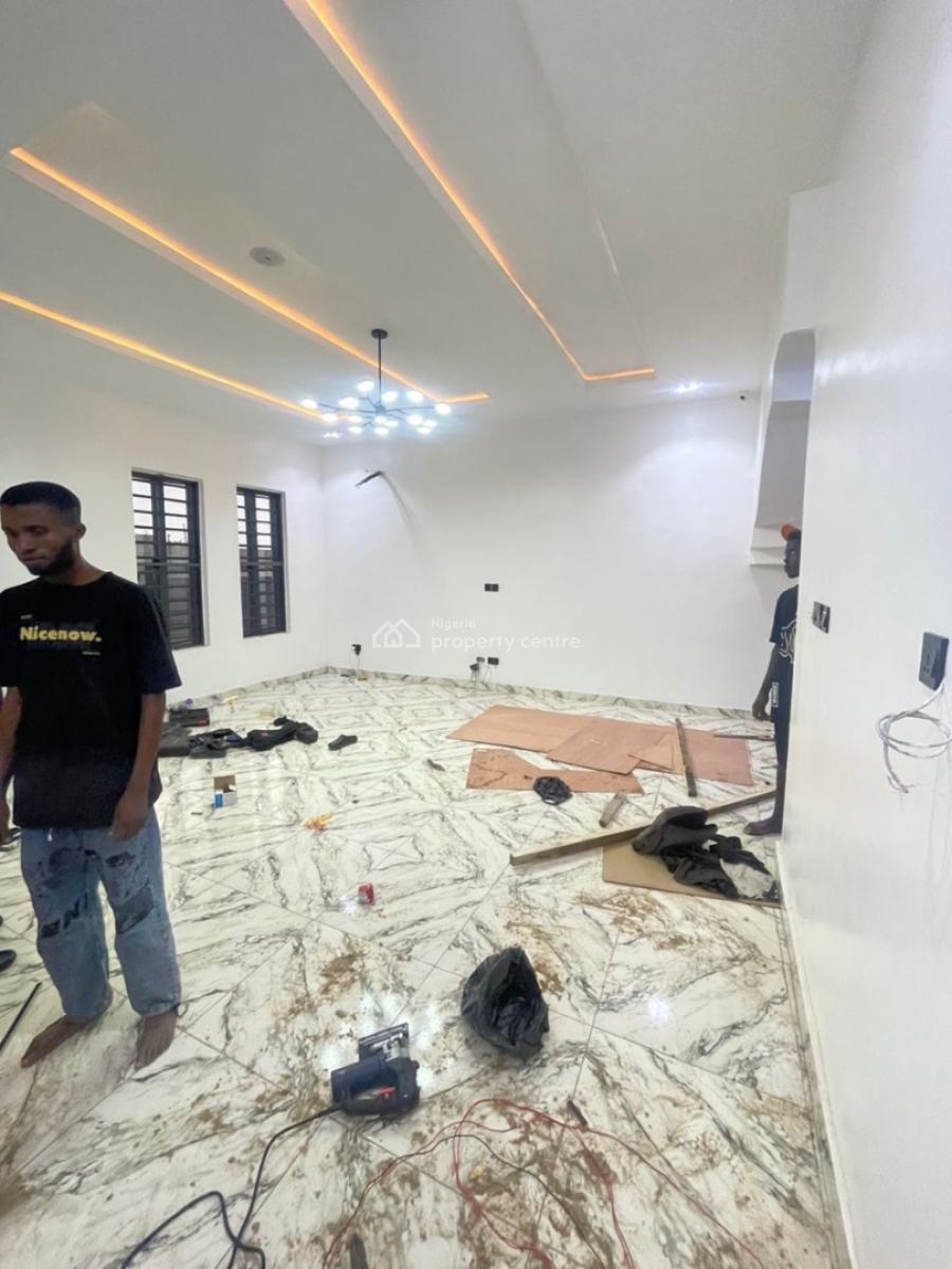 Studio Apartment Well Standard with Kitchen, Orchid Road, Lekki, Lagos, Self Contain (single Rooms) for Rent