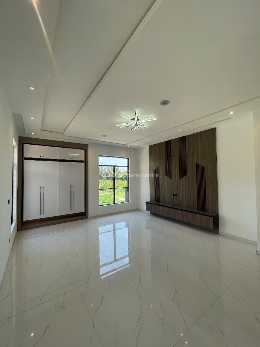 Beautifully Finished 5 Bedroom with Be & Swimming Pool, Megamound Ikota, Lekki, Lagos, Detached Duplex for Sale