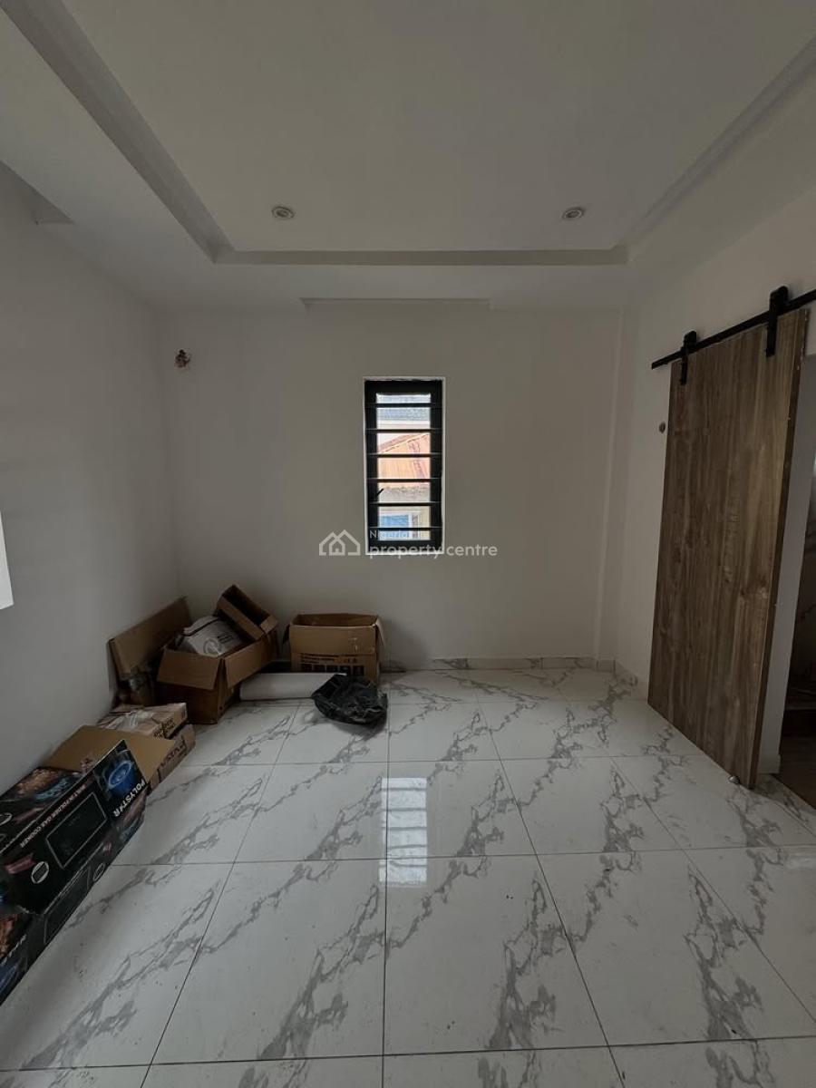 Luxury Studio Room at Lekki Conservation, Near Lekki Conservation, Lekki, Lagos, Block of Flats for Sale