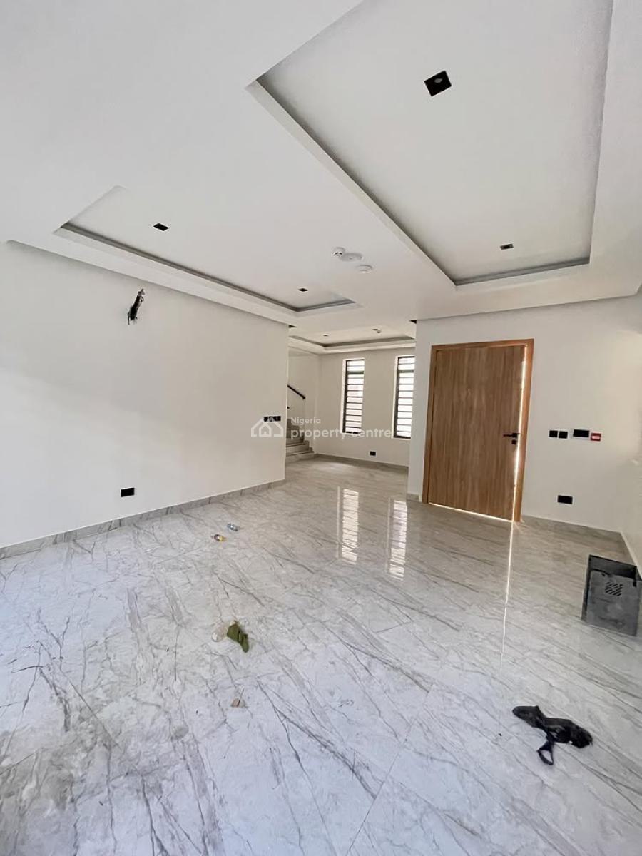4bedroom Terrace Duplexes +bq, Lekki Phase 1, Lekki, Lagos, Terraced Duplex for Sale