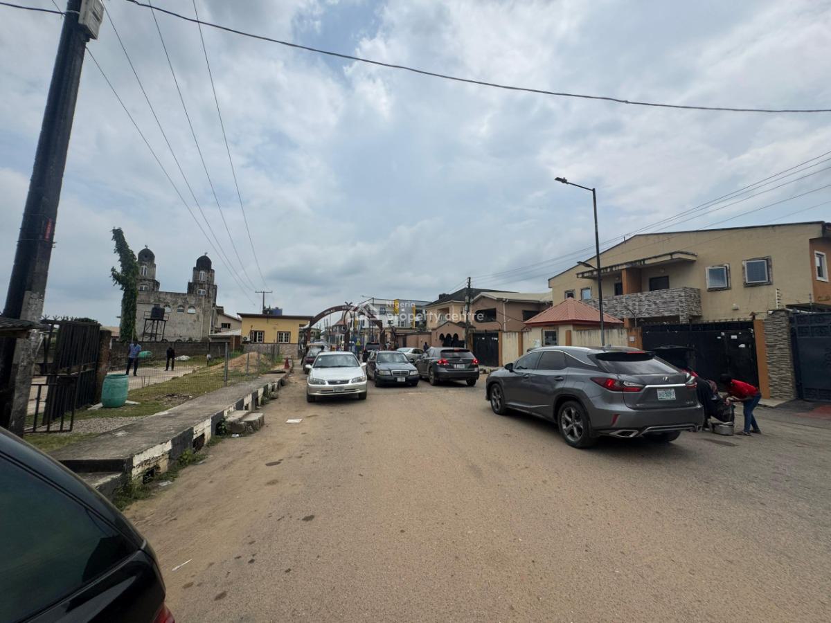 a Corner Peice Land Measuring 650sqm Fenced and Gated in a Lovely Loca, Gra Phase 1, Magodo, Lagos, Residential Land for Sale