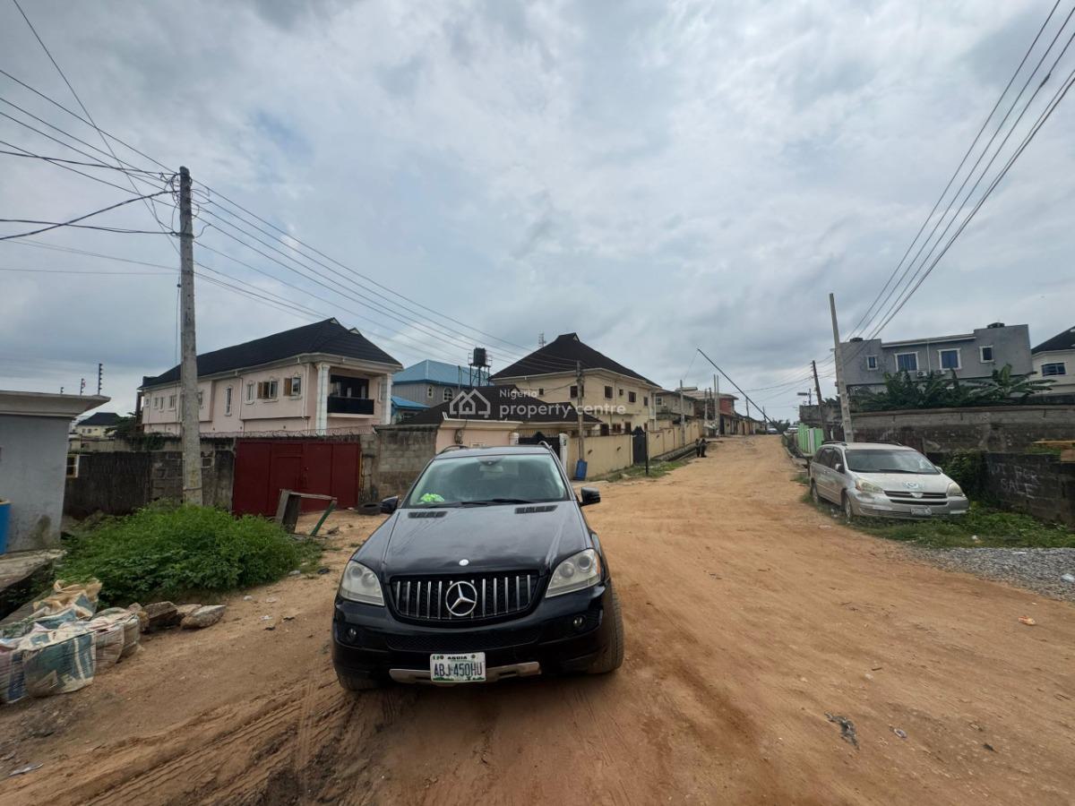a Corner Peice Land Measuring 650sqm Fenced and Gated in a Lovely Loca, Gra Phase 1, Magodo, Lagos, Residential Land for Sale