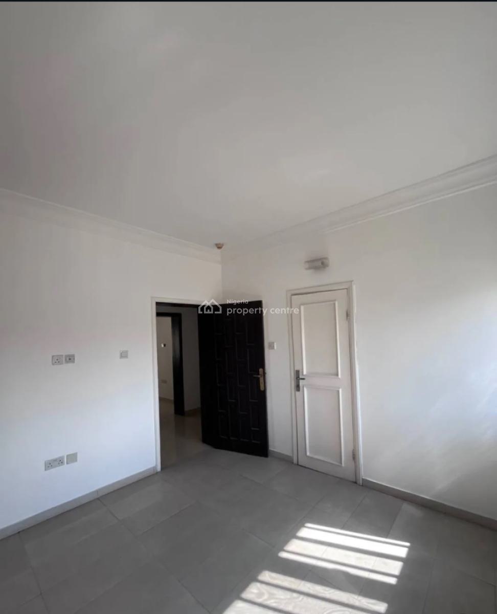 3 Bedroom Apartment, Lekki Phase 1, Lekki, Lagos, Flat / Apartment for Rent