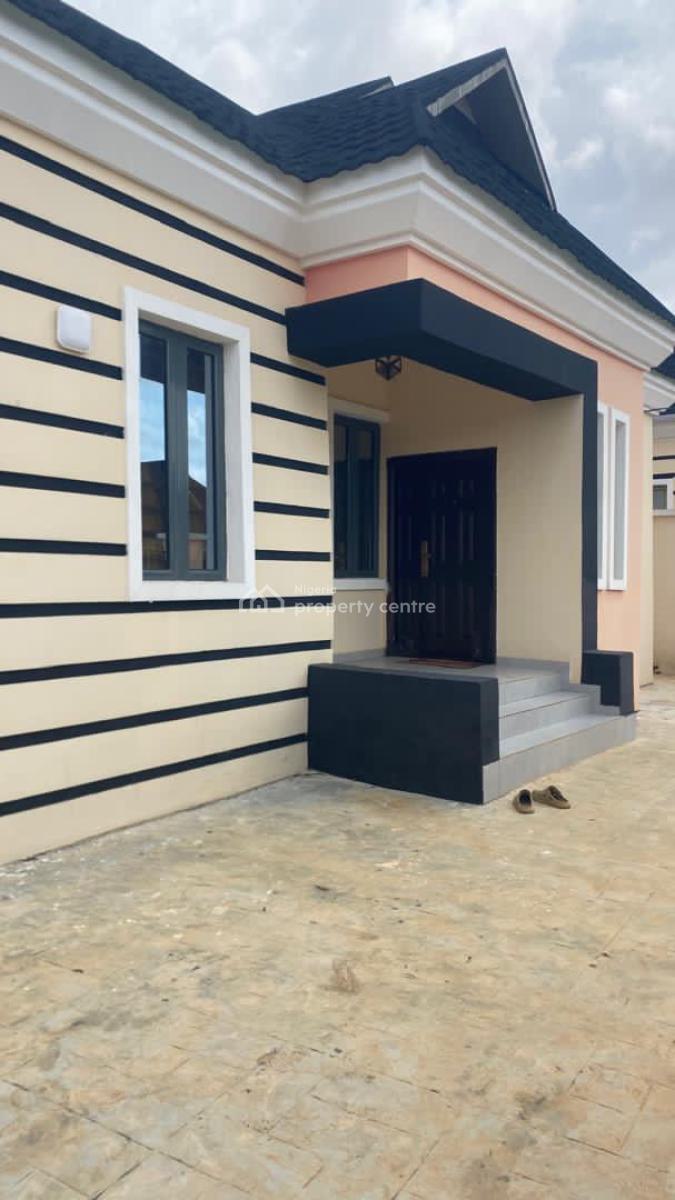 Detached 3 Bedroom Bungalow +1 Mini Flat + Bq on Offer, Ayobo Cooperative Estate, Ayobo, Lagos, Detached Bungalow for Sale