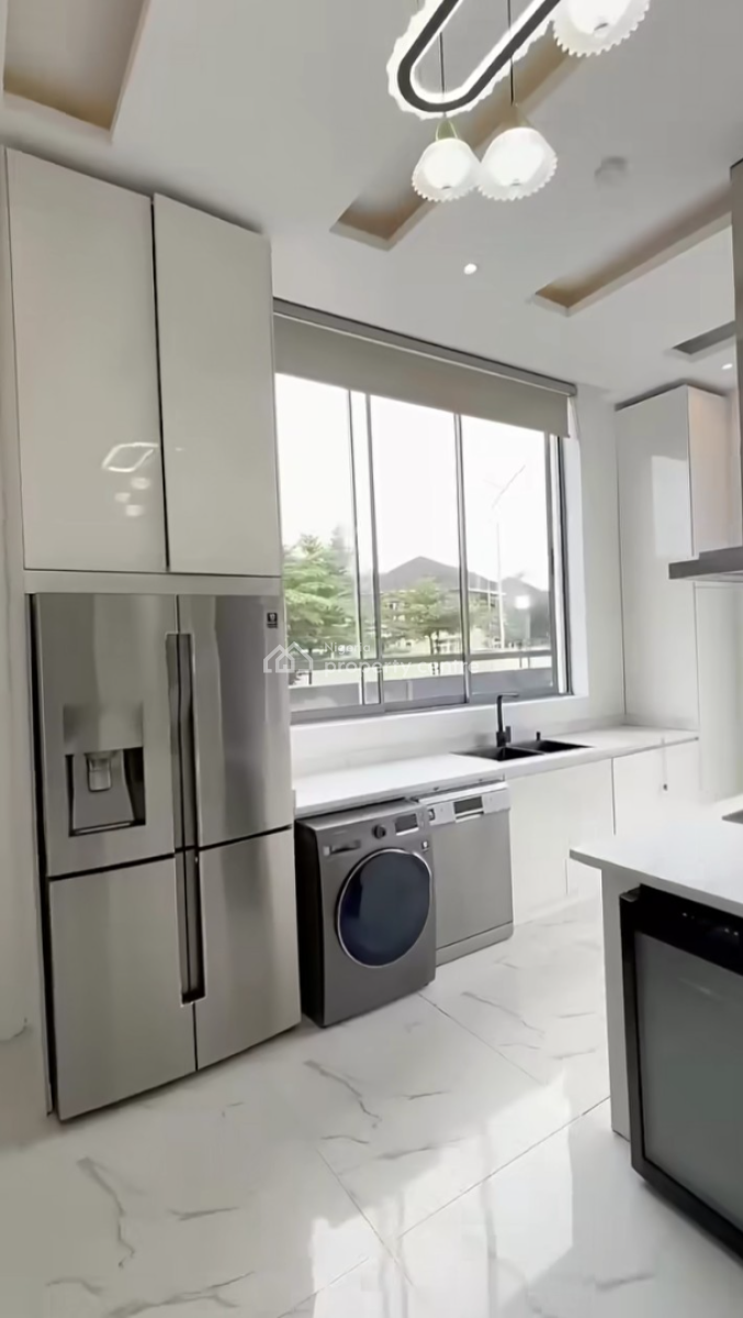 Waterfront 5 Bedroom Detached House, Osapa, Lekki, Lagos, Detached Duplex for Sale