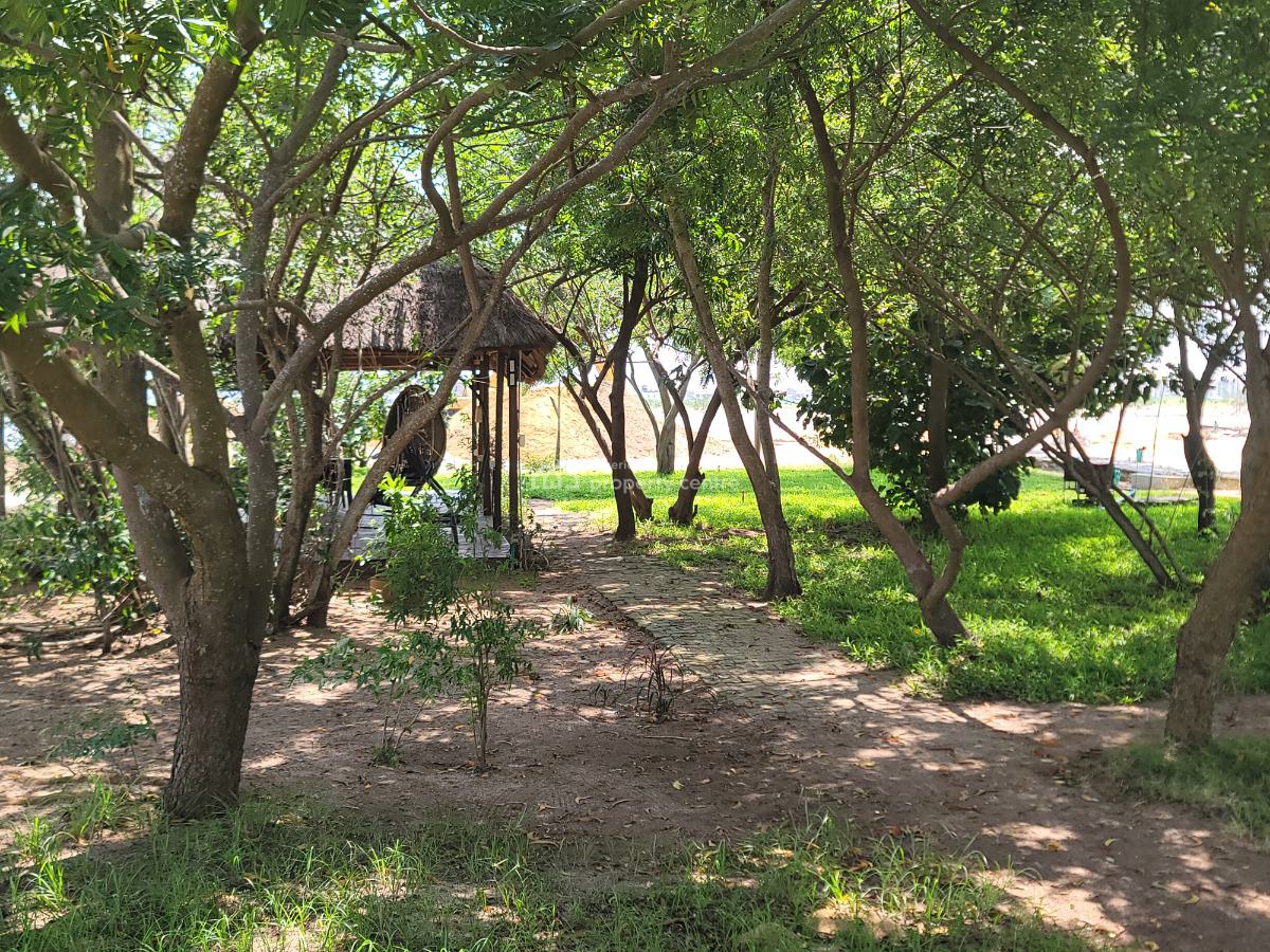 4511sqm Governor Consent Land in a Prime Location, Chevron Drive/ Gracefield Island, Lekki Phase 2, Lekki, Lagos, Mixed-use Land for Sale