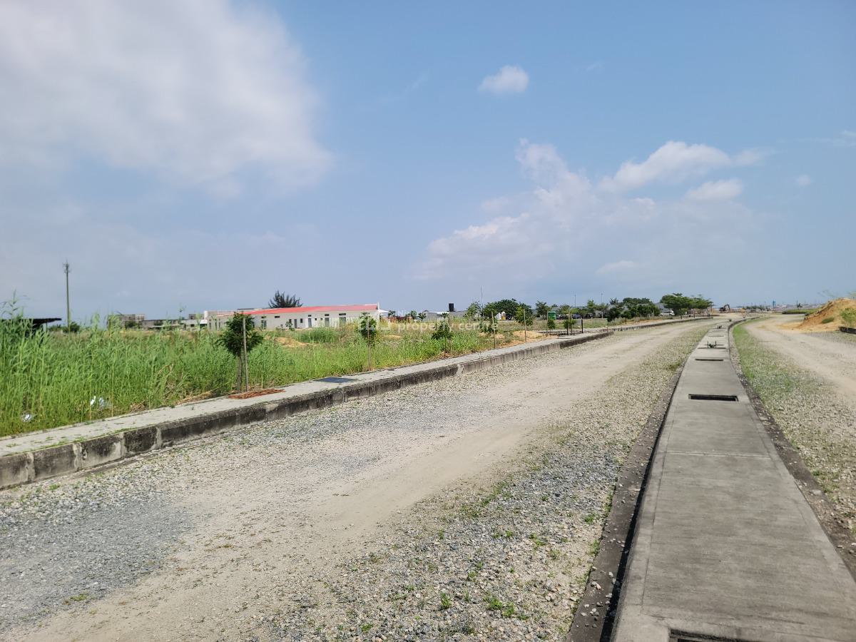 4511sqm Governor Consent Land in a Prime Location, Chevron Drive/ Gracefield Island, Lekki Phase 2, Lekki, Lagos, Mixed-use Land for Sale