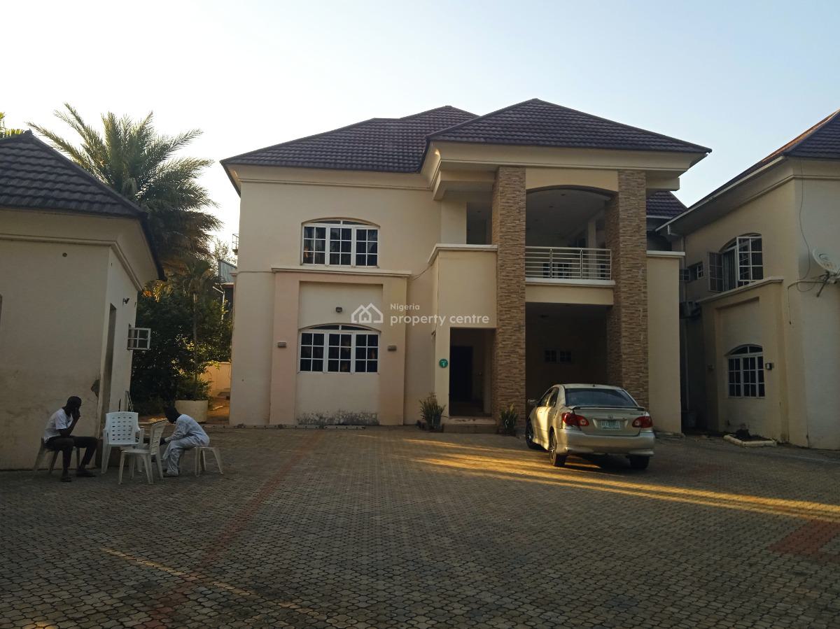 Very Spacious 4-bedroom Semi-detached Duplex + 2 Rooms Bq, Katampe Extension Off Patrick Yakowa, Katampe Extension, Katampe, Abuja, Semi-detached Duplex for Rent