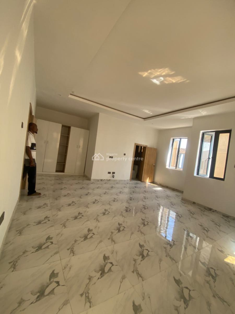 an Executive Four Bedroom Duplex, Spring Forth Estate By Pepperoni Besides Abraham Adesanya ,ajah, Lekki, Lagos, Terraced Duplex for Rent