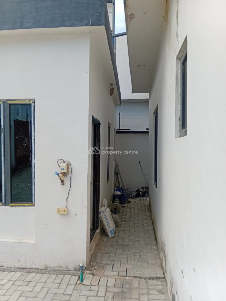 Beautiful One Bedroom Miniflat, an Estate on Harris Drive, Vgc, Lekki, Lagos, Mini Flat (room and Parlour) for Sale