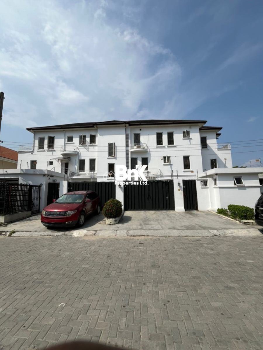 Classic 1-bedroom Apartment (2 Units), Lekki Phase 1, Lekki, Lagos, Mini Flat (room and Parlour) for Rent