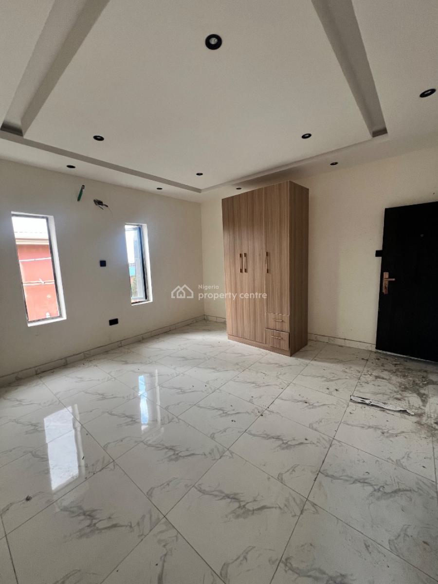 Quintessential Large 3 Bedroom Apartments, Gbagada, Gbagada, Lagos, Flat / Apartment for Sale