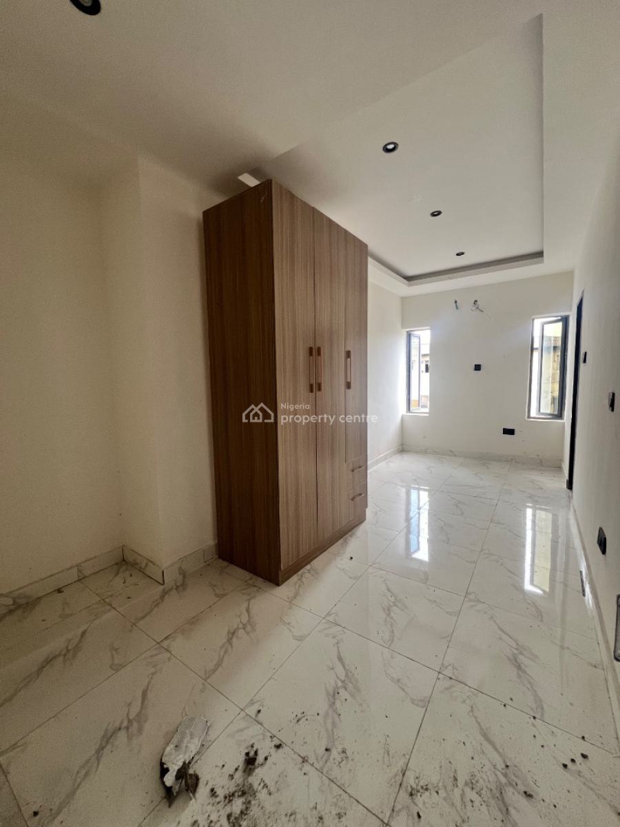 Quintessential Large 3 Bedroom Apartments, Gbagada, Gbagada, Lagos, Flat / Apartment for Sale