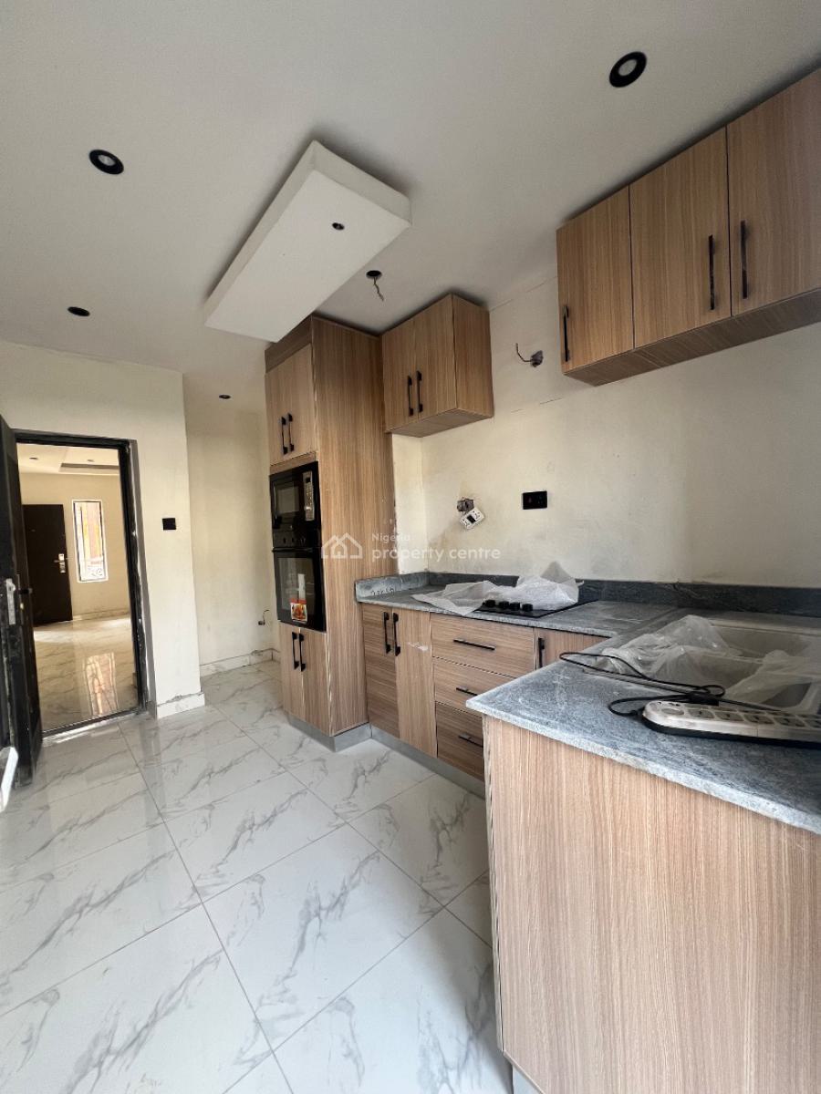 Quintessential Large 3 Bedroom Apartments, Gbagada, Lagos, Flat / Apartment for Sale