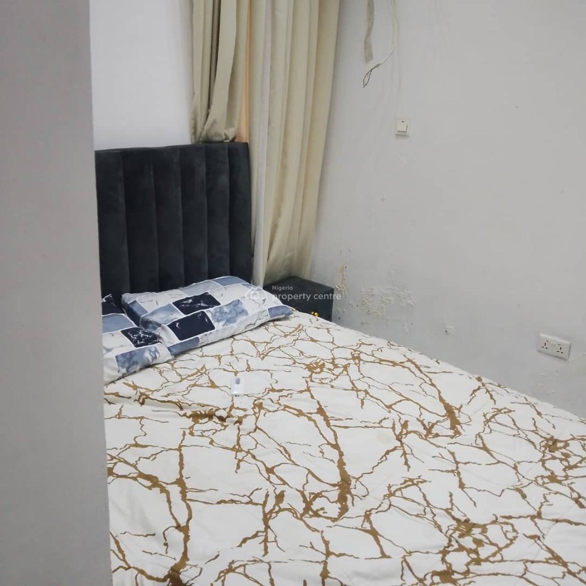 Luxury 2 Bedroom Fully Furnished Flat, Ologolo, Lekki, Lagos, Flat / Apartment for Rent