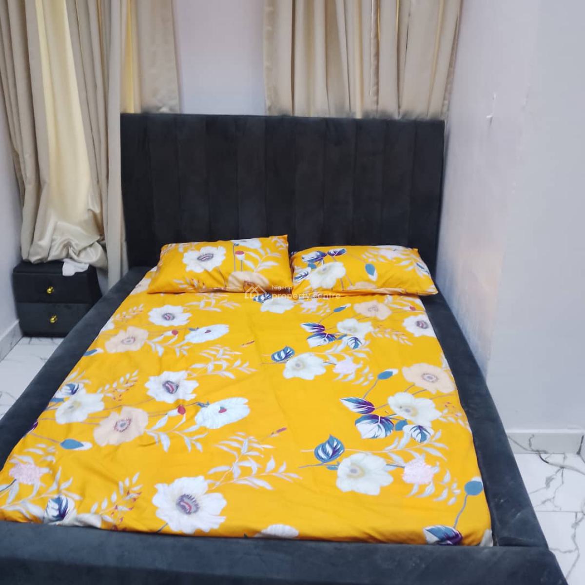 Luxury 2 Bedroom Fully Furnished Flat, Ologolo, Lekki, Lagos, Flat / Apartment for Rent