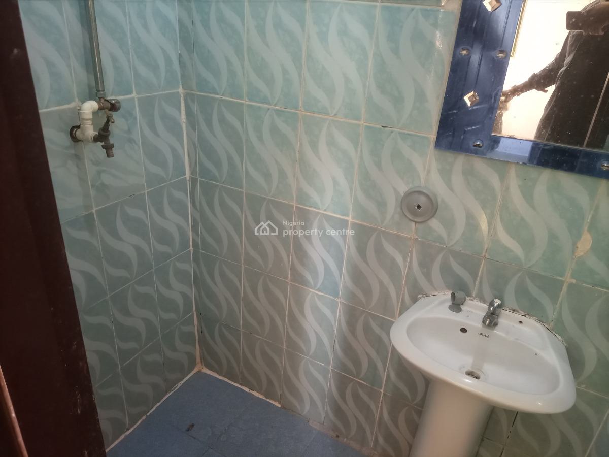 Sharp Selfcontain Bq, Gwarinpa Main, Gwarinpa, Abuja, Self Contain (single Rooms) for Rent