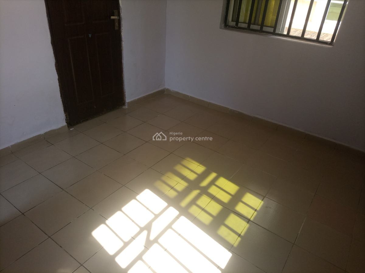 Sharp Selfcontain Bq, Gwarinpa Main, Gwarinpa, Abuja, Self Contain (single Rooms) for Rent