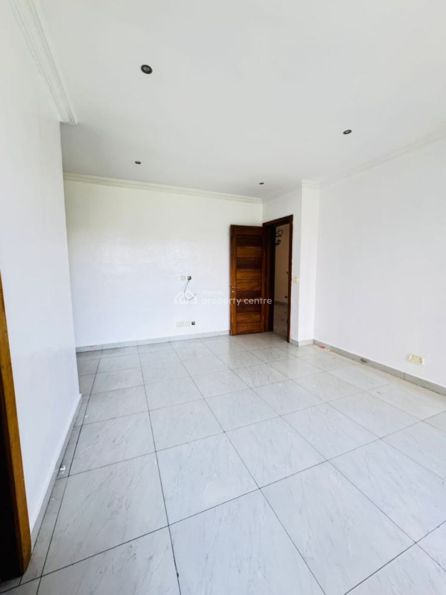 Spacious 4 Bedroom Semi Detached Duplex with Bq, Chevron Lekki, Lekki, Lagos, Semi-detached Duplex for Rent