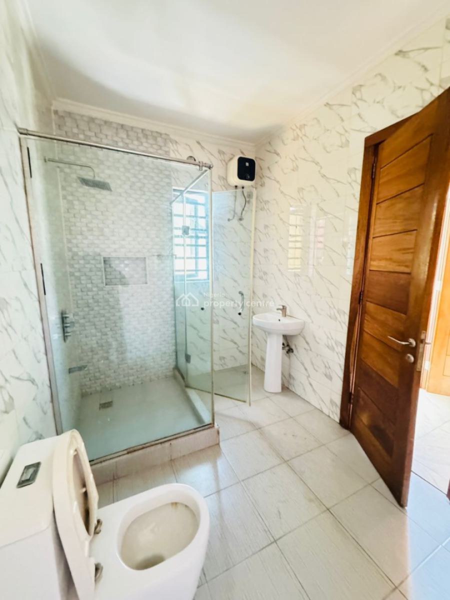 Spacious 4 Bedroom Semi Detached Duplex with Bq, Chevron Lekki, Lekki, Lagos, Semi-detached Duplex for Rent